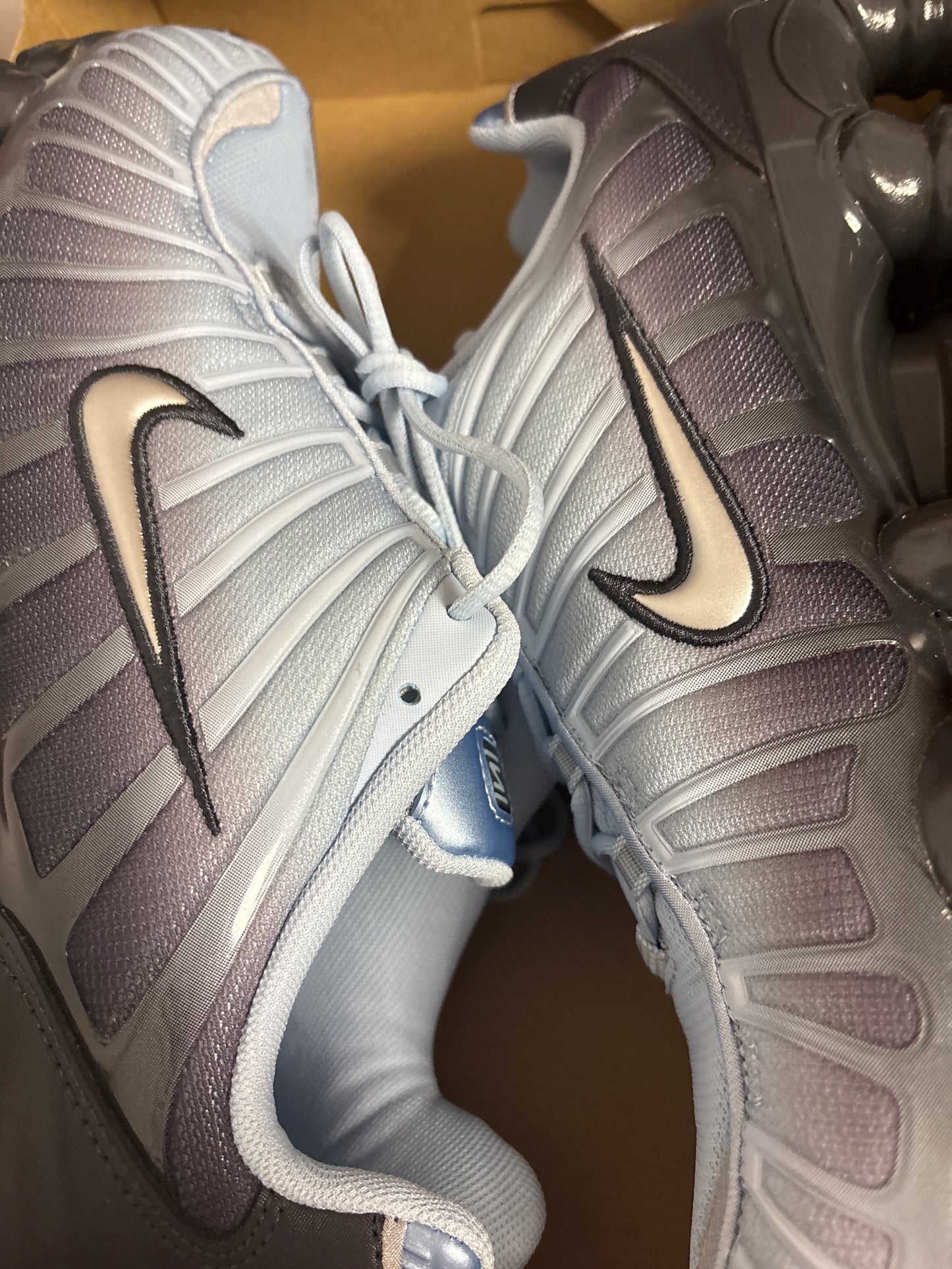 Nike Shox TL in schwarz/hellblau, Größe 44,5