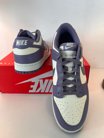 Nike Dunk Low, Gr. 44,5 in weiss/lila