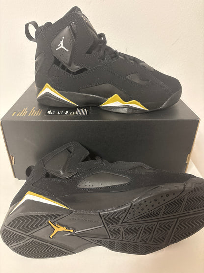 Nike Jordan True Flight, in schwarz/weiss/gold, Größe 38,5
