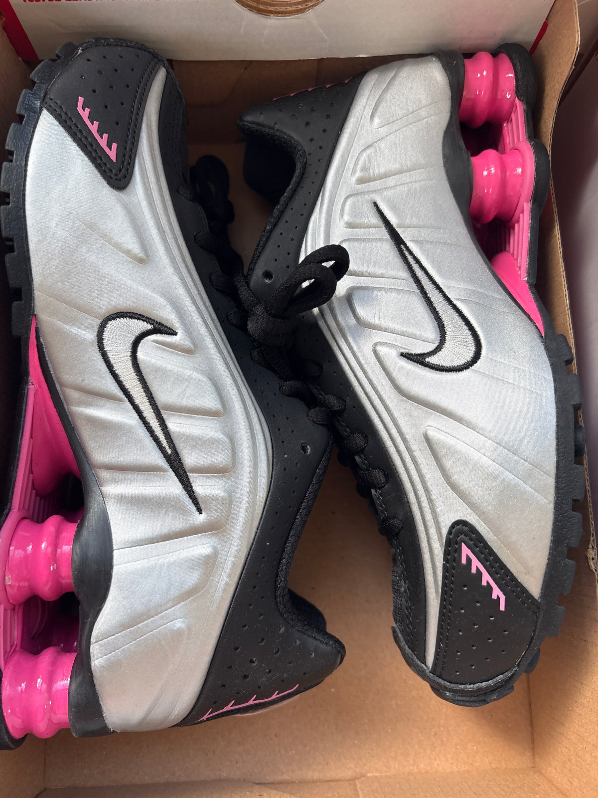 Nike Shox R4 in Größe 38