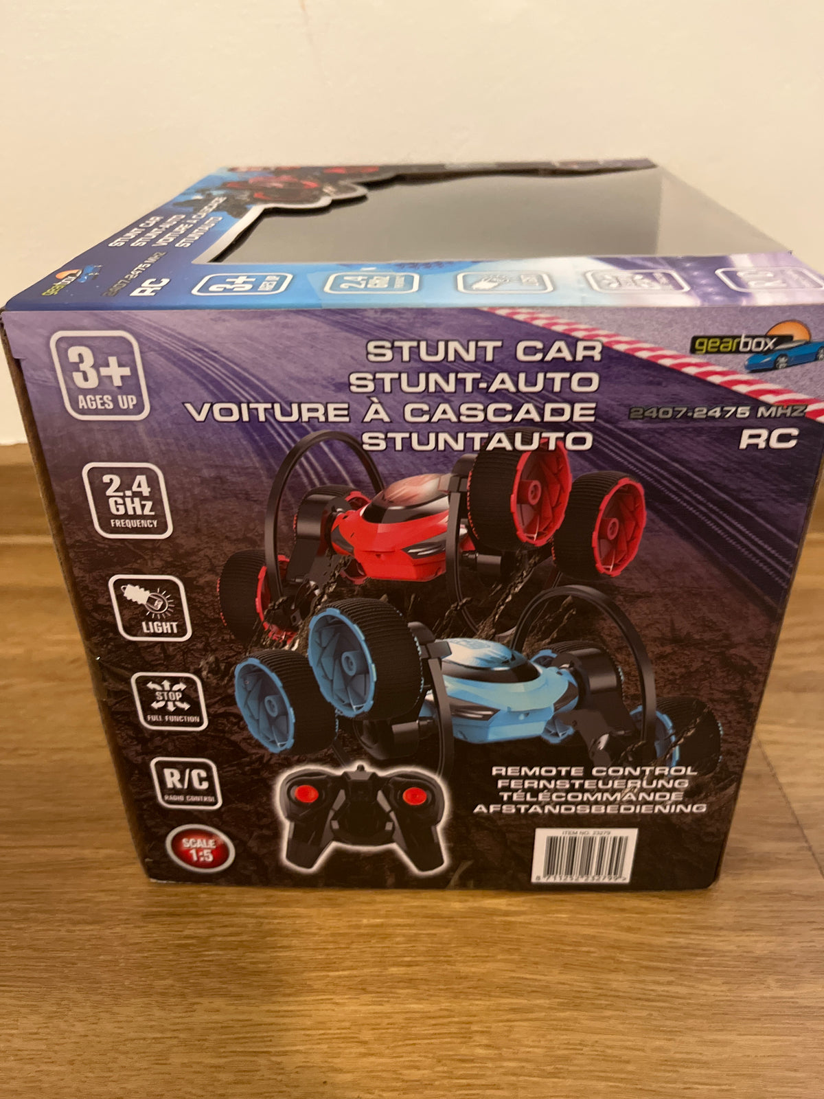 Gearbox Stunt Car in Rot und Blau