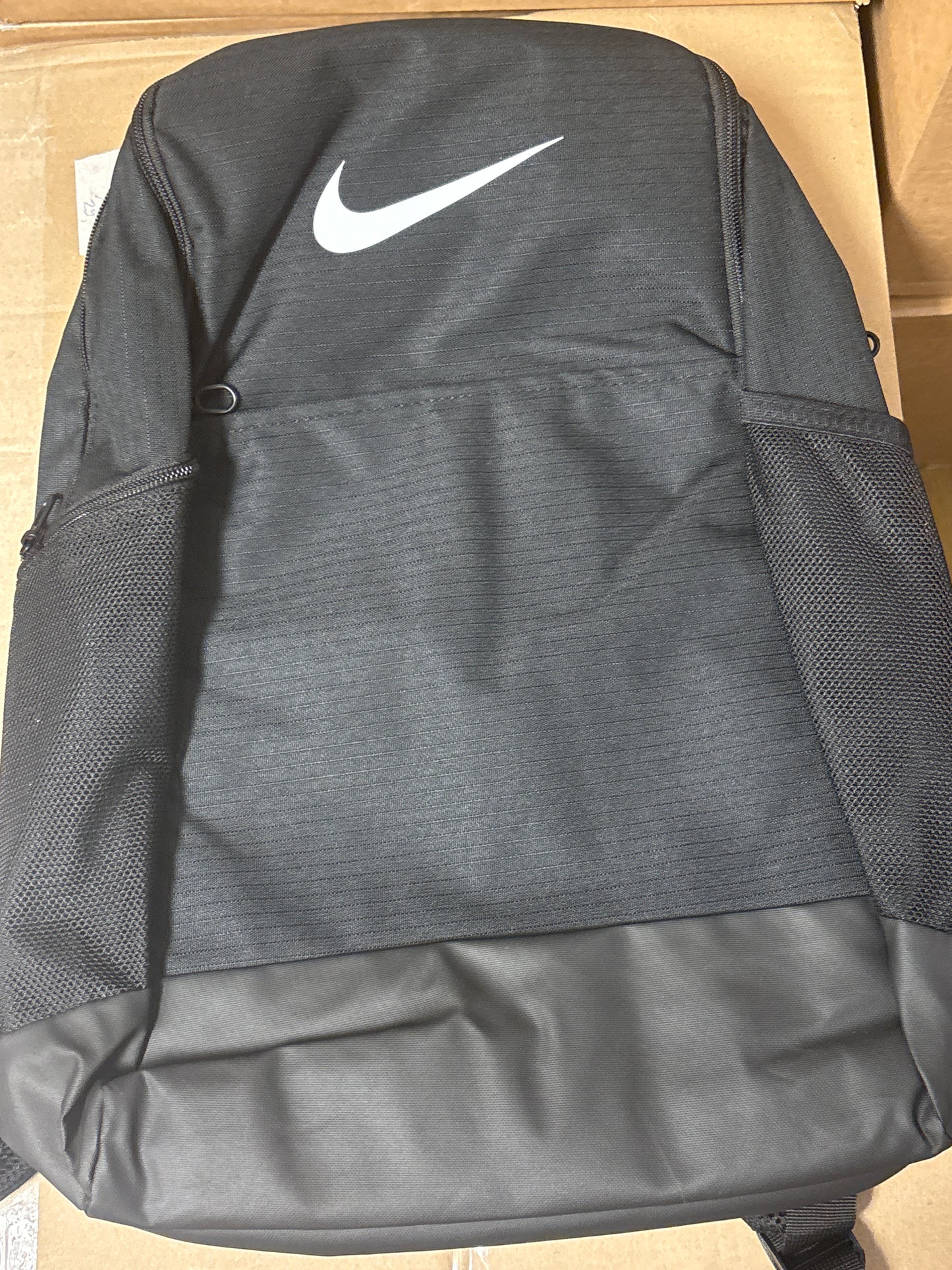 Nike Rucksack in schwarz mit weißem swoosh