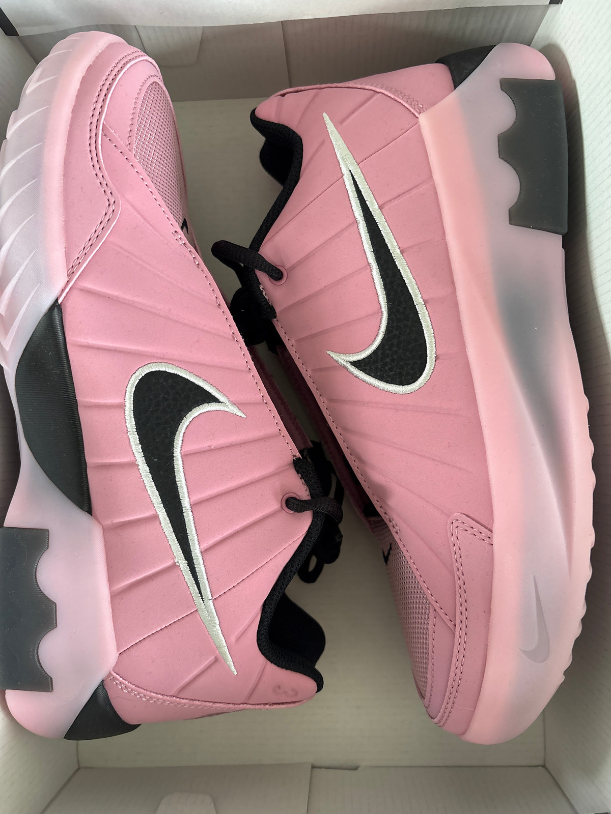 Nike Lebron Witness, Größe 40