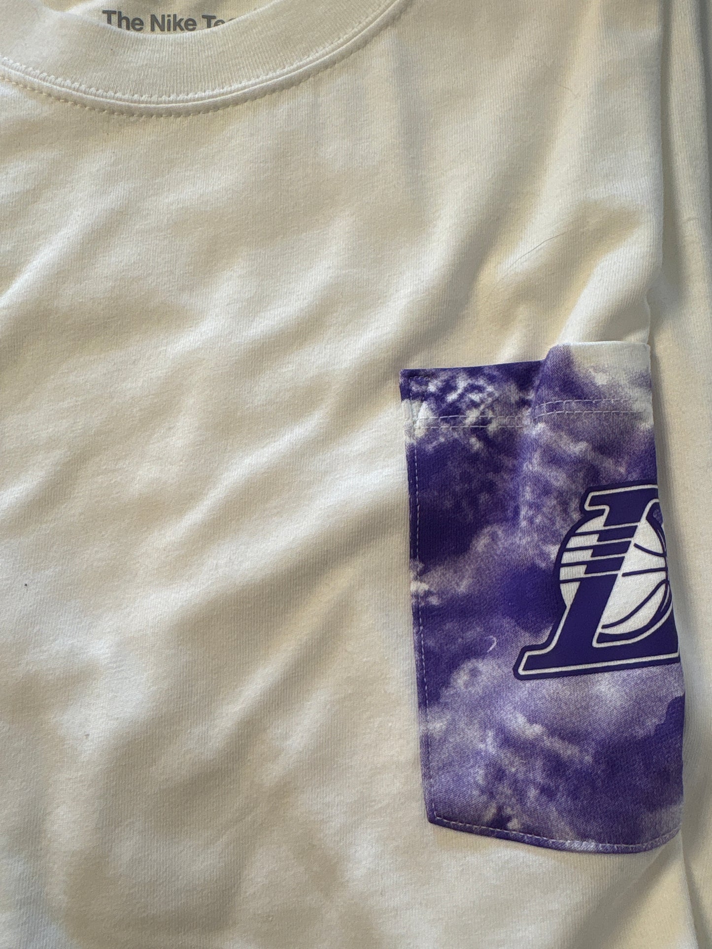 Nike Shirt, Größe wählbar in weiss/lila, Lakers