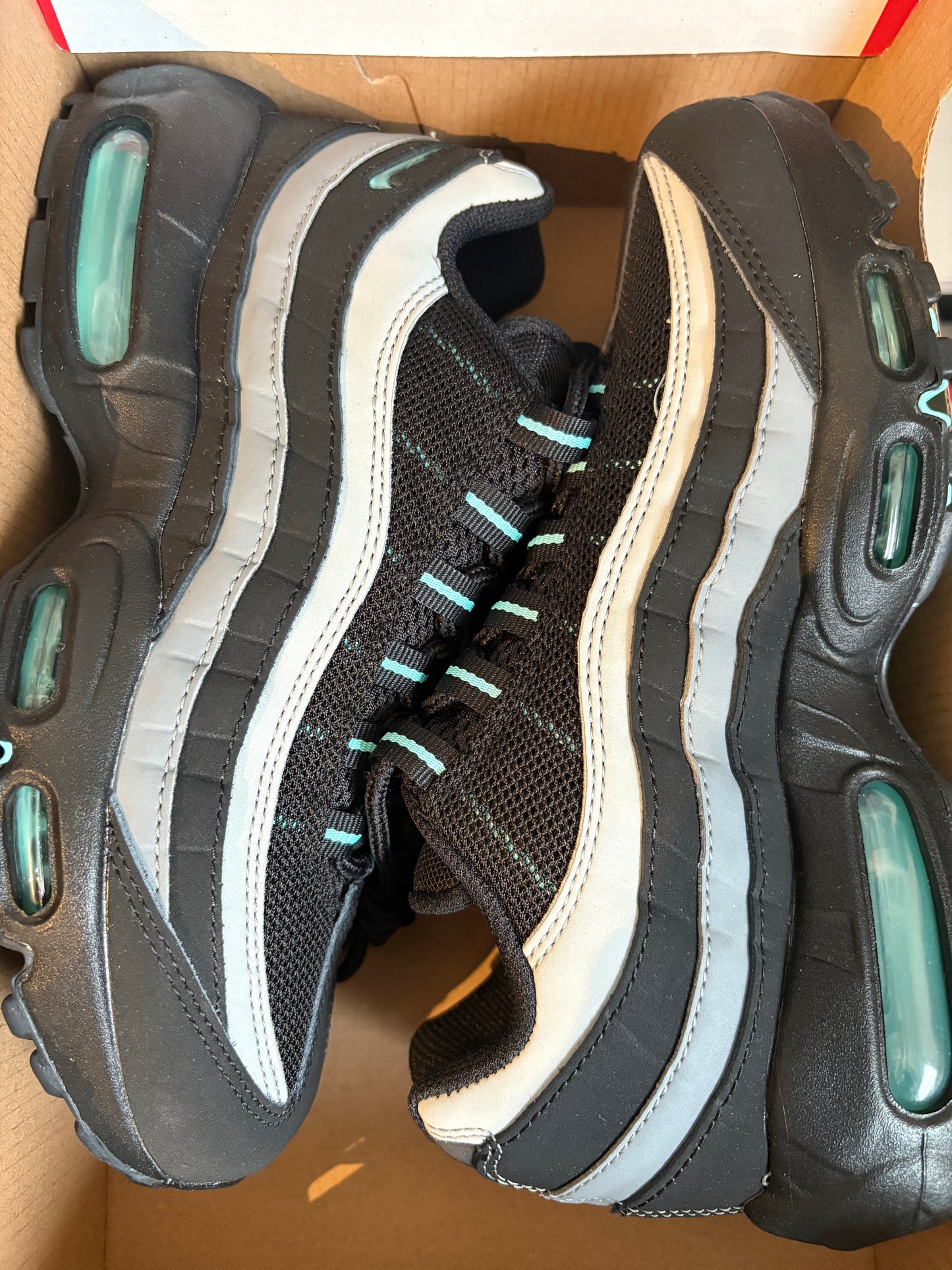 Nike Air Max 95 in schwarz/grau/türkis, Gr. Wählbar