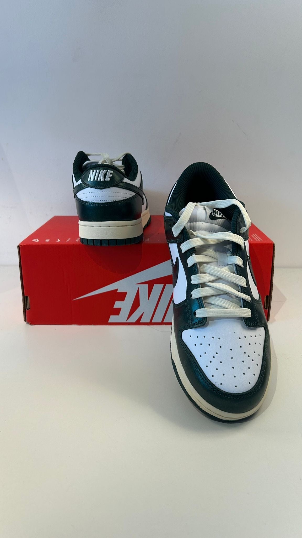 Nike Dunk low weiss/grün schimmernd , Größe 42