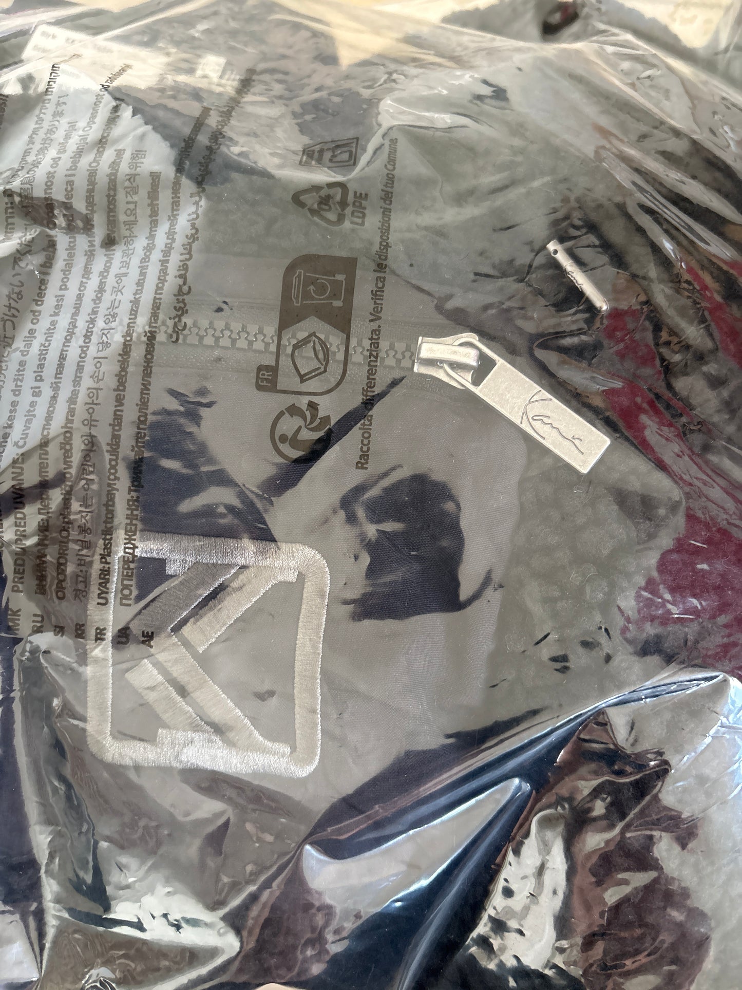 Karl Kani Plüsch Jacke, Größe L, schwarz