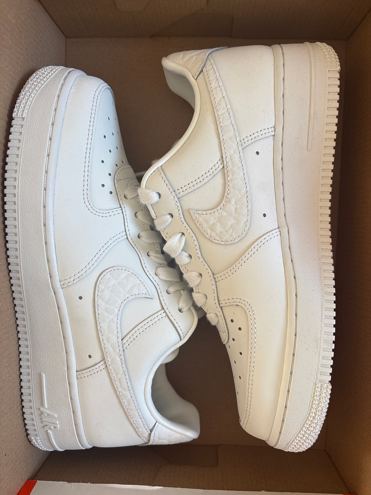 Nike Air Force 1 weiss/Muster, Größe 39