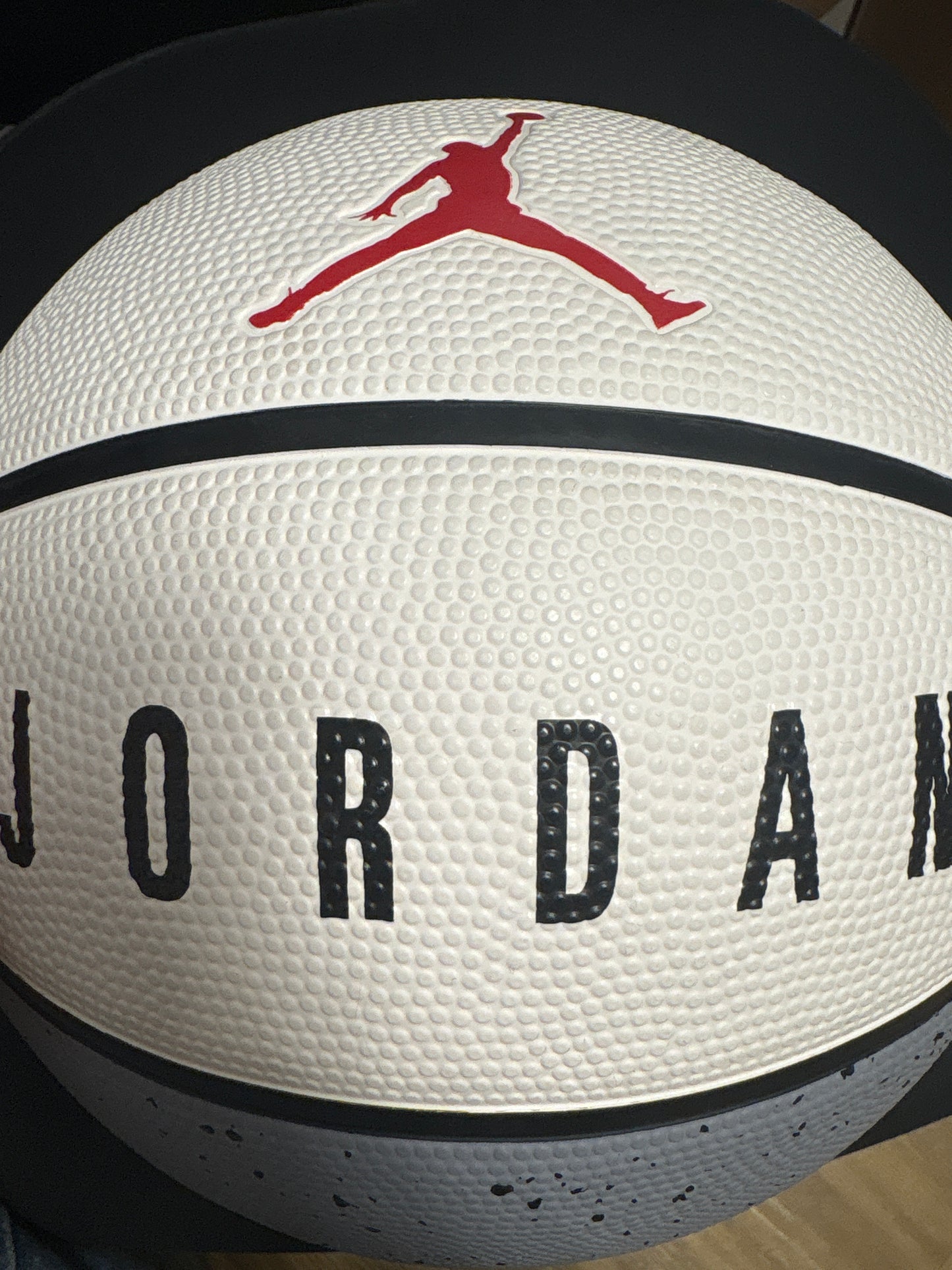 Nike Jordan Basketball groß in grau/weiss