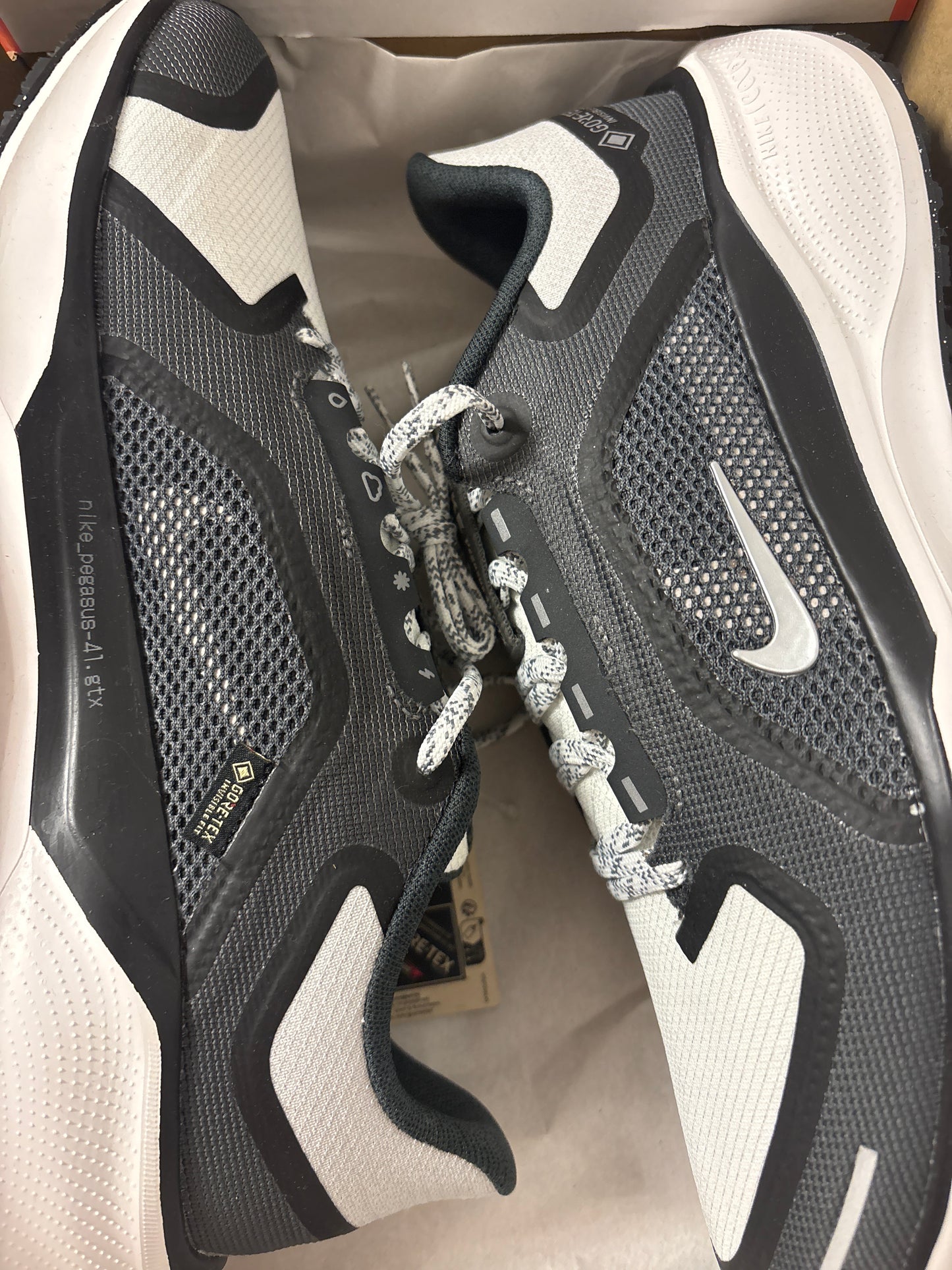 Nike ZM Pegasus 41 GTX schwarz/weiss, Größe 42