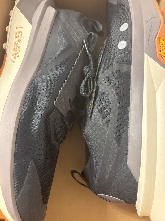 Nike Zoomx Zegama Trail 2, Größe 48,5