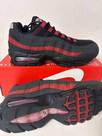 Nike Air Max 95 Big bubble in schwarz/rot, Gr. 48,5