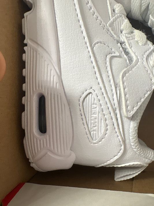 Nike Air Max 90, weiss in Größe 22