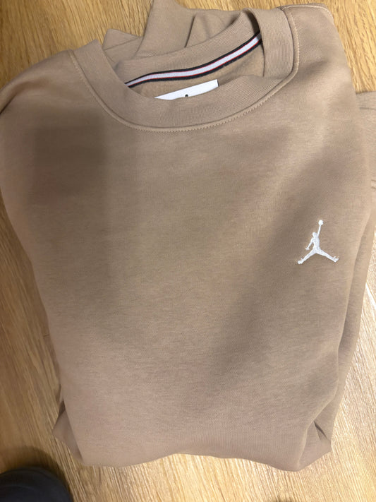 Nike Jordan Pulli, Größe S in braun