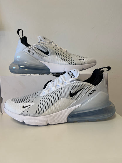 Nike Air Max 270 in weiß/grau/schwarz, Größe wählbar
