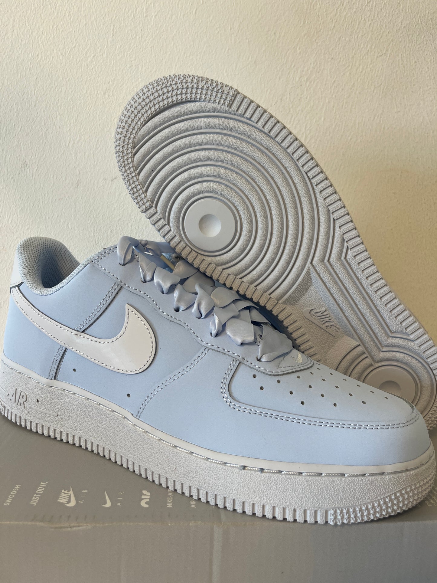 Nike Air Force Retro in hellblau/grau, Größe wählbar