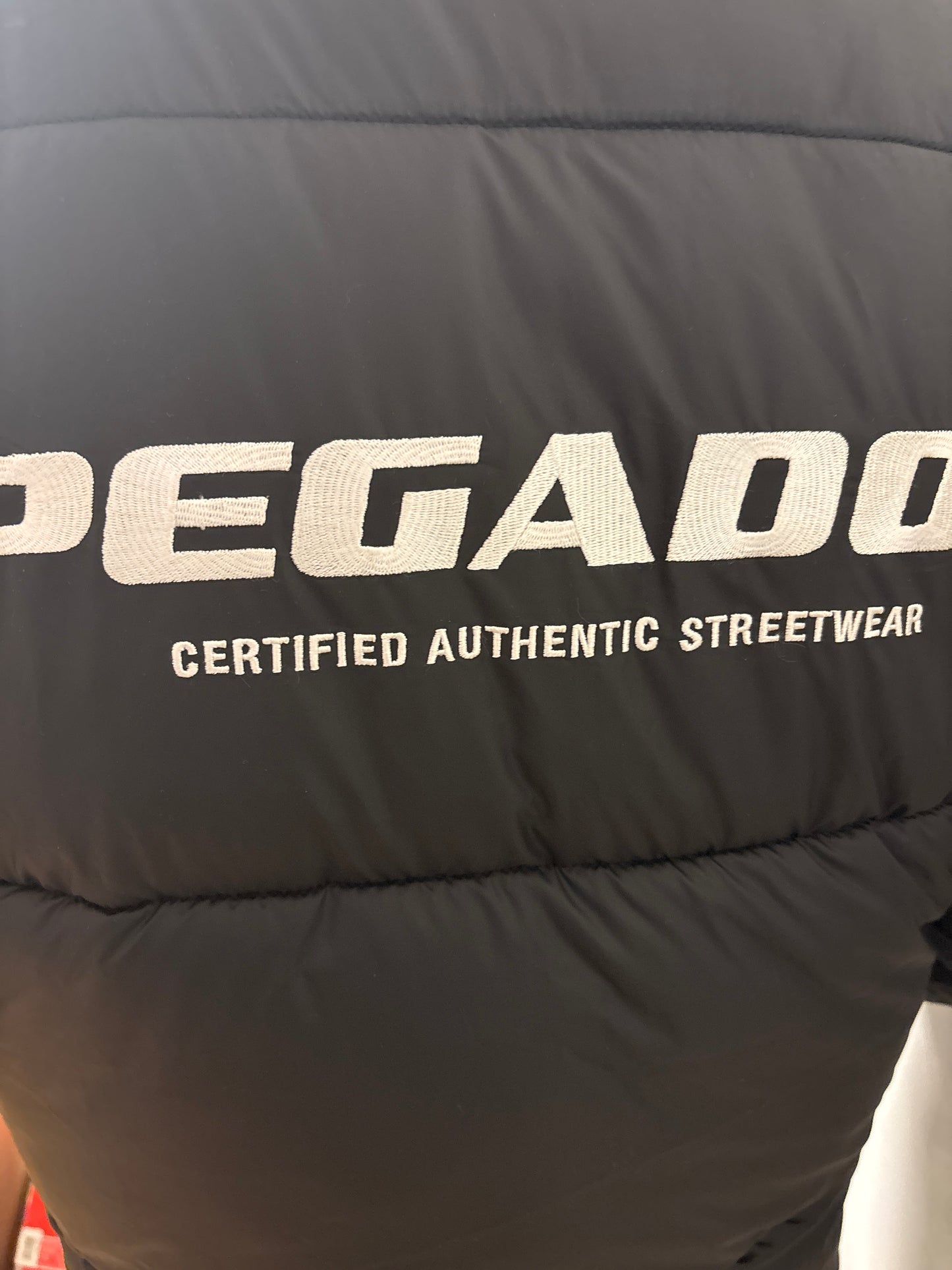 Pegador Jacke in schwarz , Größe wählbar
