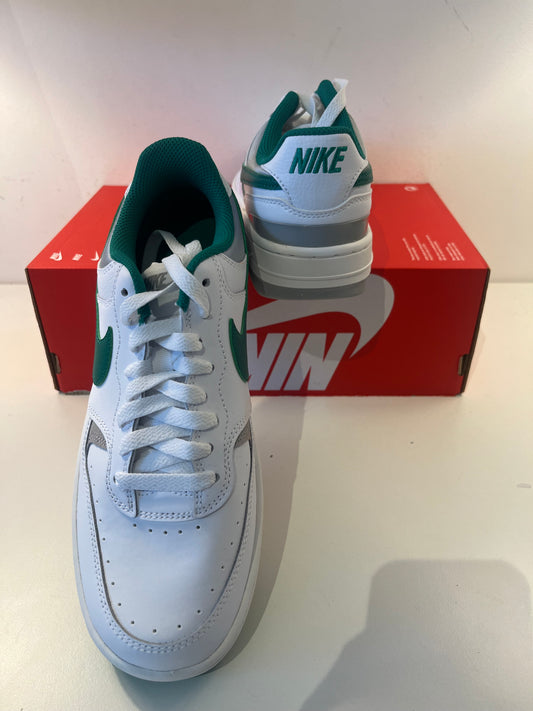 Nike Gamma Force weiss/grün/grau, Größe wählbar