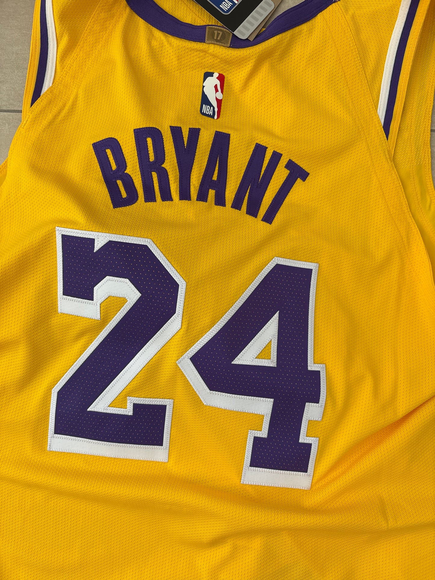 Nike NBA Trikot Los Angeles Lakers, Größe wählbar, gelb/lila