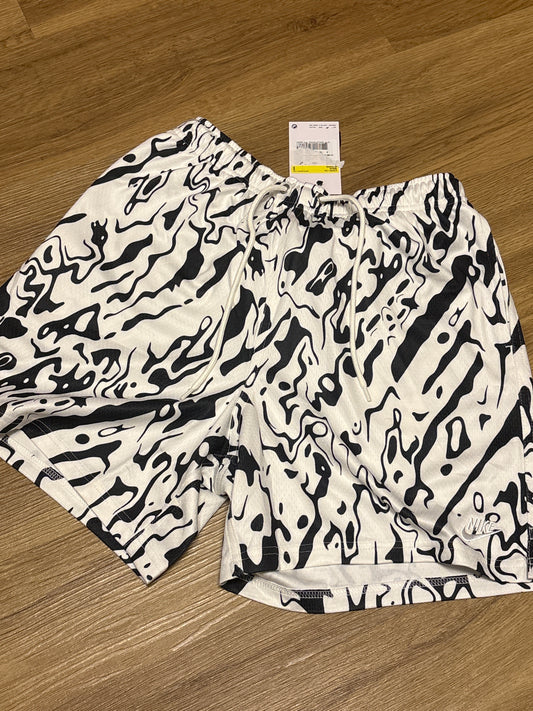 Nike Shorts weiß/schwarz, Größe S