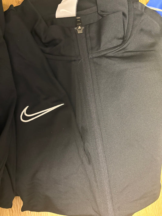 Nike Trainingsanzug, Größe wählbar in schwarz mit weißen Akzenten