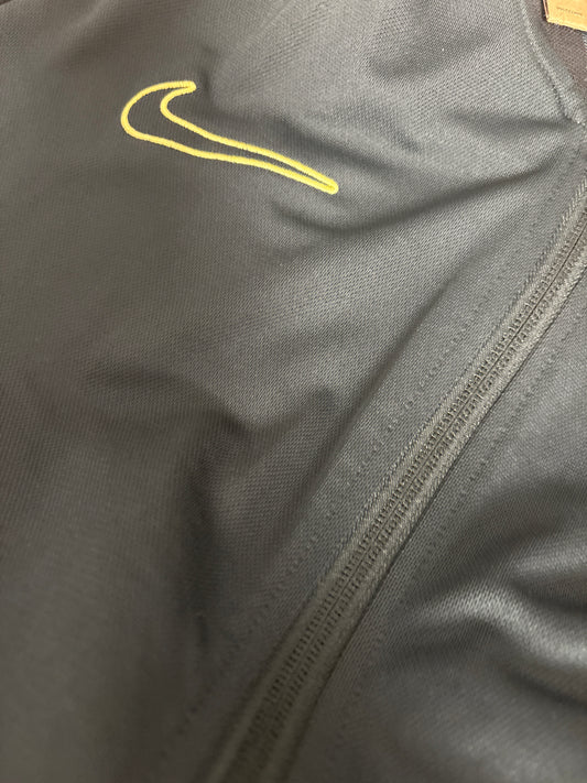 Nike Trainingsanzug, Größe M in grün/schwarz
