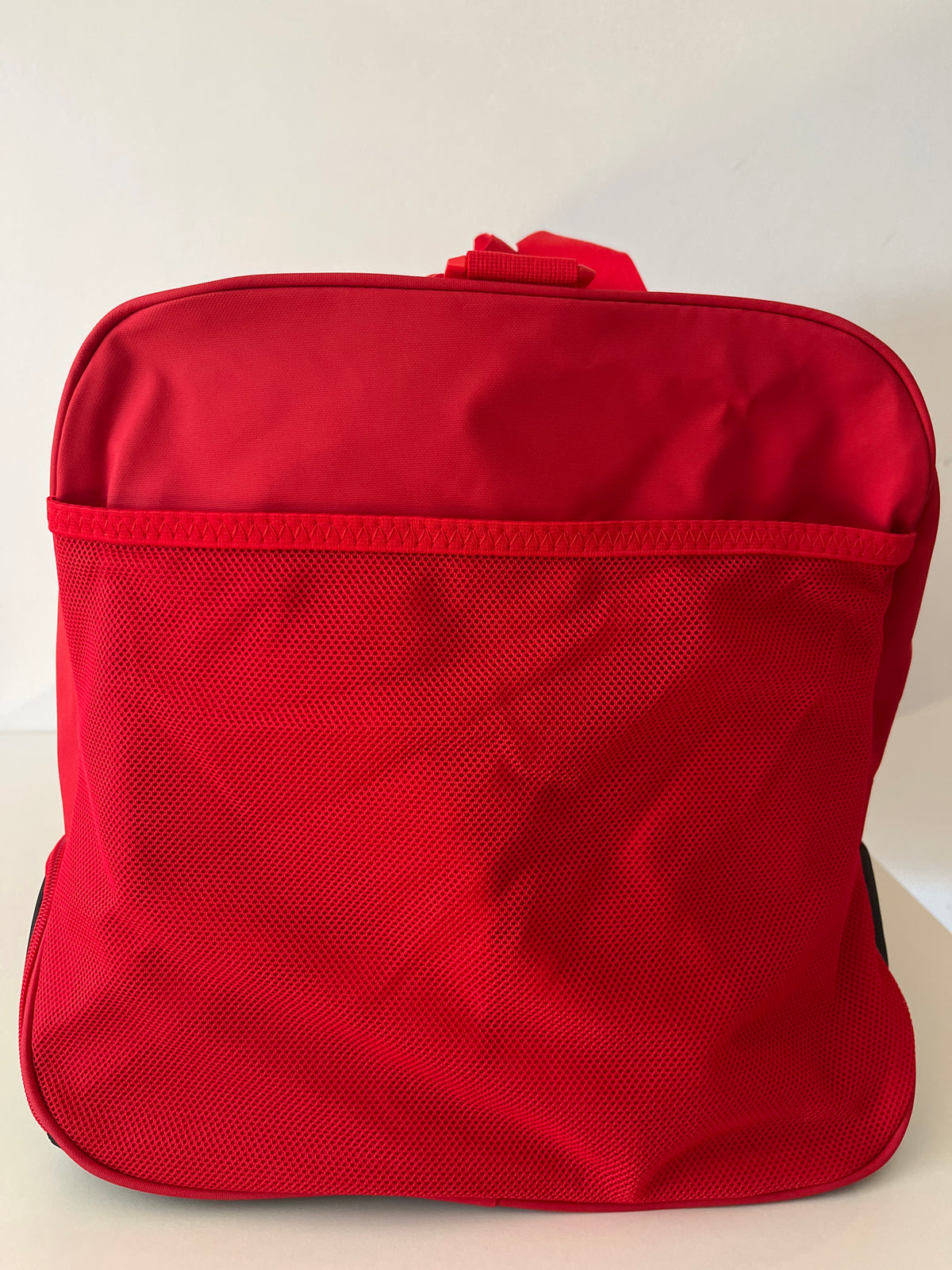 Nike Sporttasche in rot, 95 Liter