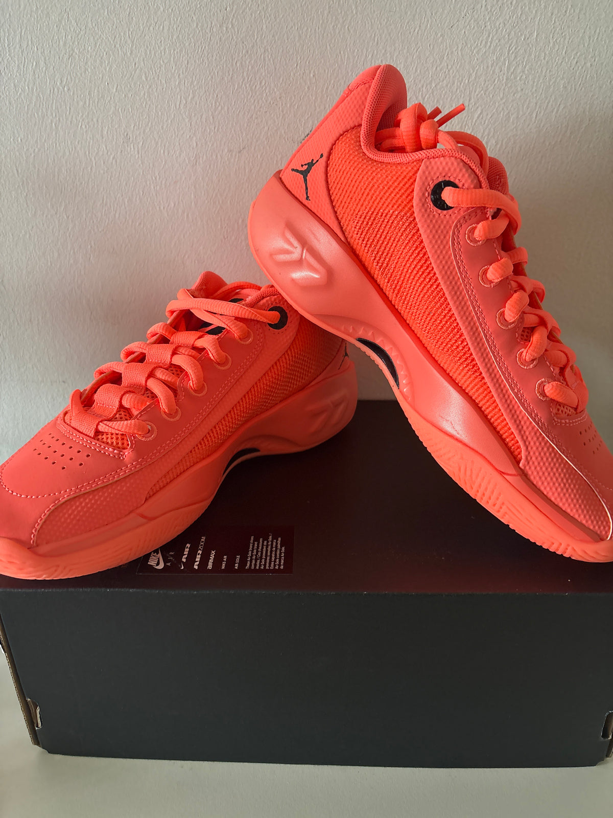 Nike Jordan Luka 77, orange, Größe 38
