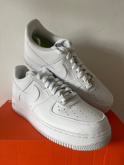 Nike Air Force 1 '07 Next Nature in weiß, Größe 42,5