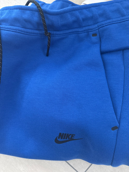 Nike Techhose in blau, Größe wählbar