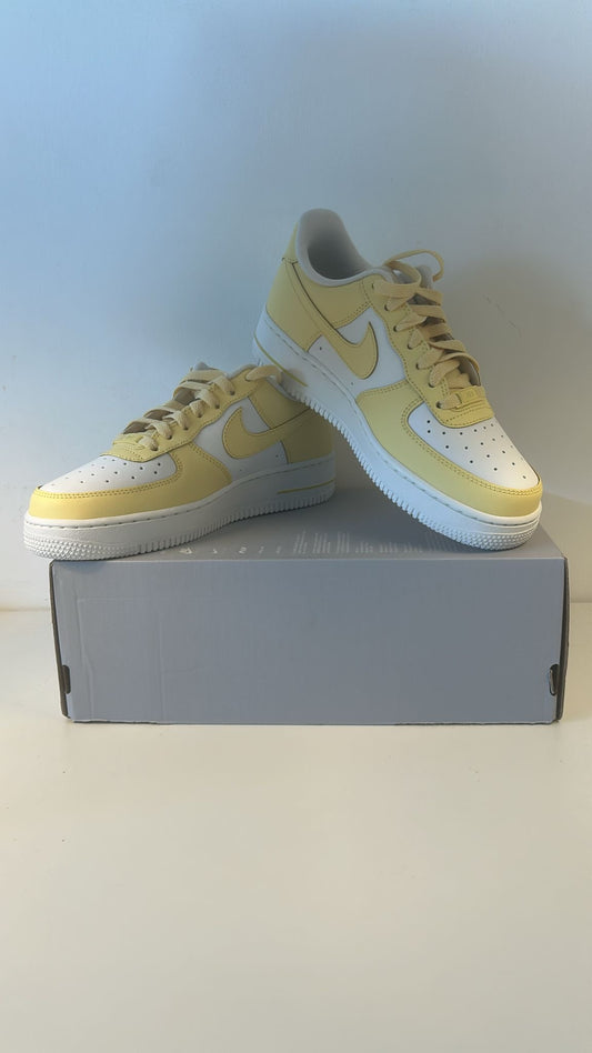 Nike Air Force 1 gelb/weiss, Gr. Wählbar
