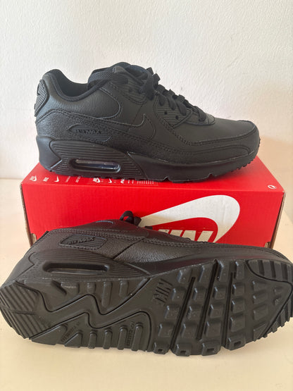 Nike Air Max 90 in schwarz Gr. 36,5