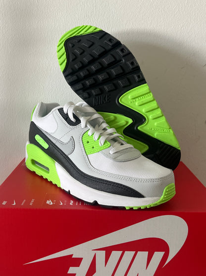 Nike Airmax 90 grau/schwarz/grün/weiss, Größe 39