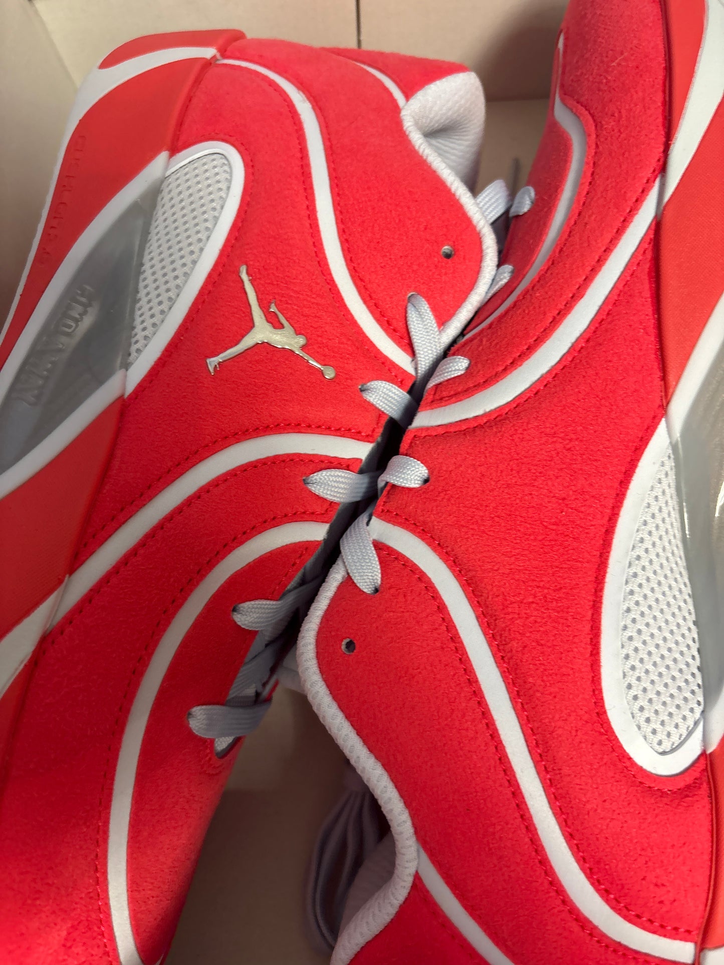 Nike Jordan Tatum 4, in rot/grau, Gr. Wählbar