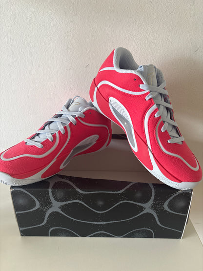 Nike Jordan Tatum 4, in rot/grau, Gr. Wählbar