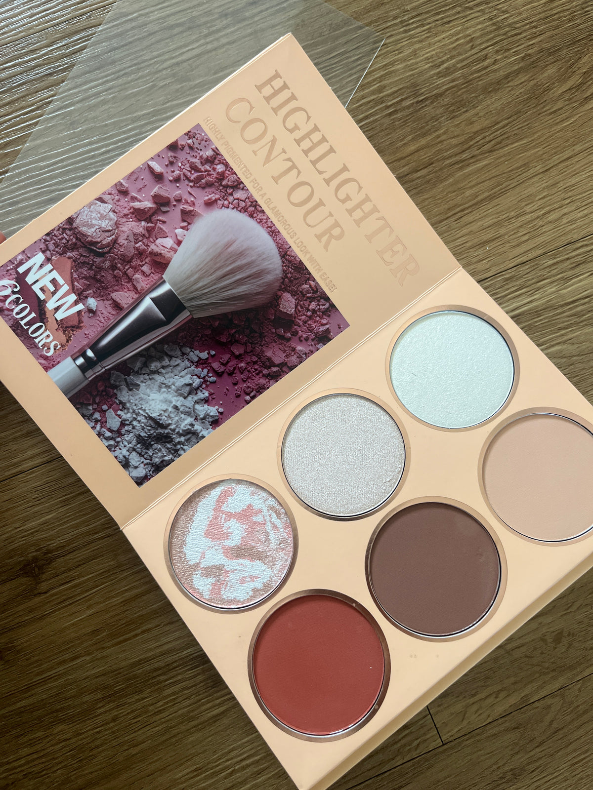 Make-Up Book • Uratm beauty