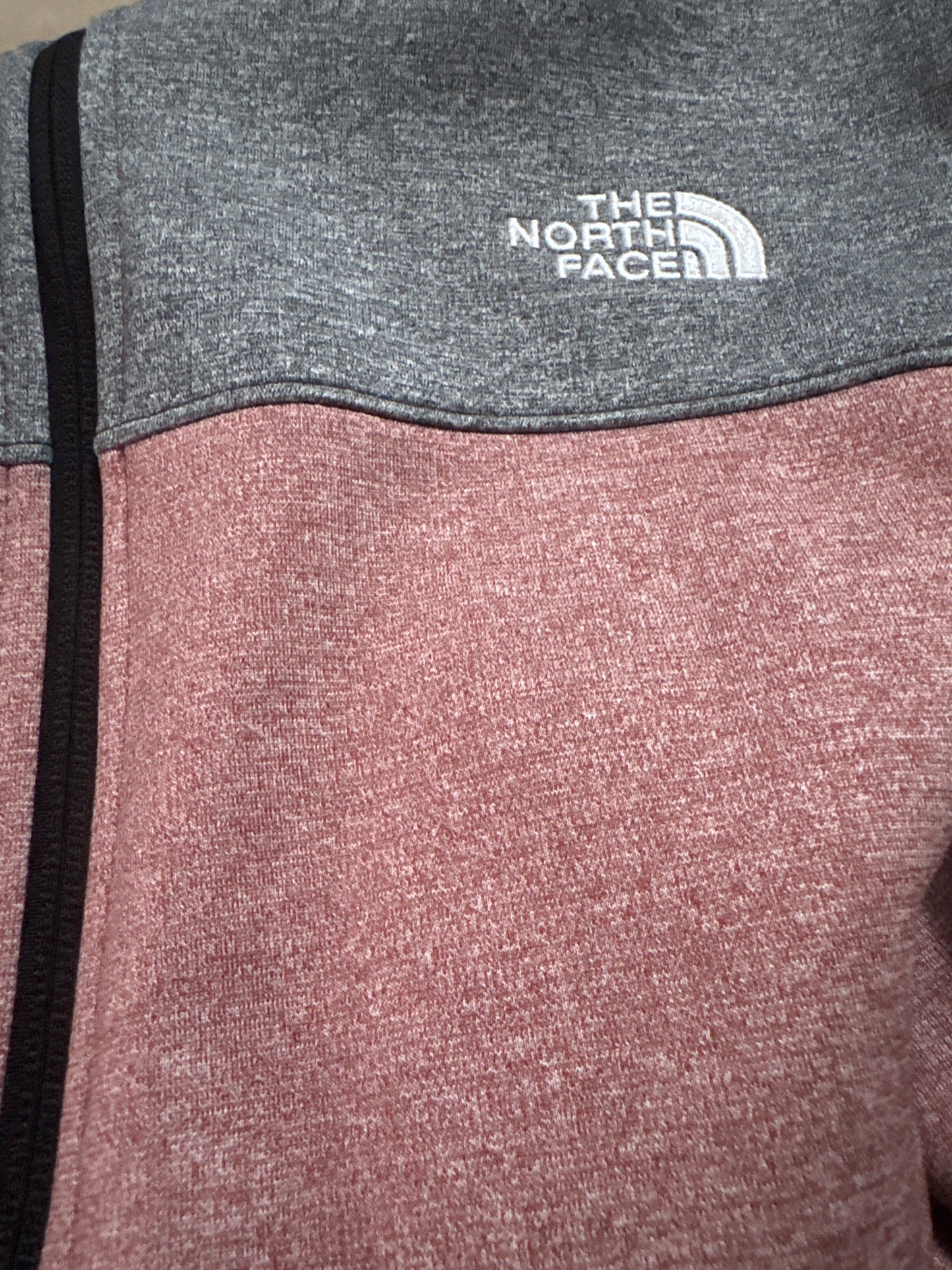 North Face Joggingjacke in rot/grau , Grösse wählbar