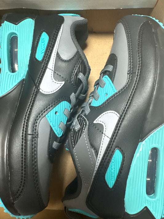 Nike Air Max 90, schwarz/türkis in Größe 31
