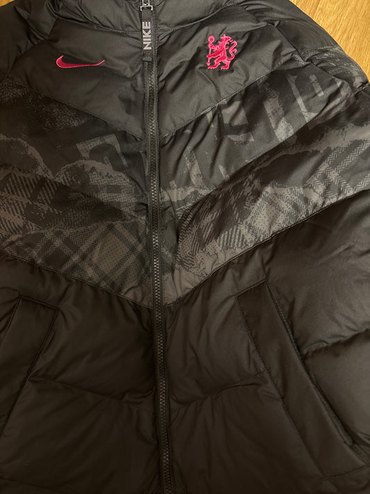 Nike Kinder Jacke Größe L Chelsea