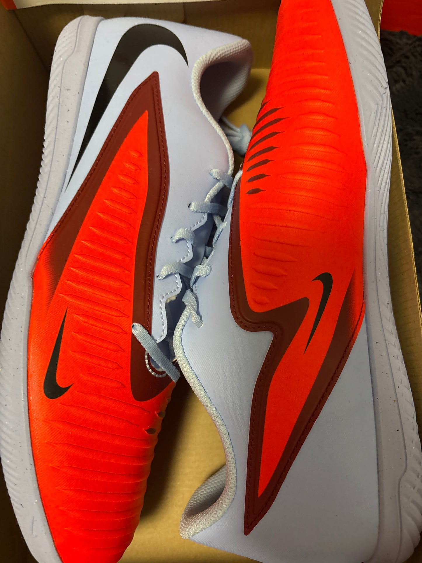 Nike Phantom 6 Low IC in Türkis/rot, Größe 39( Fussballschuh )