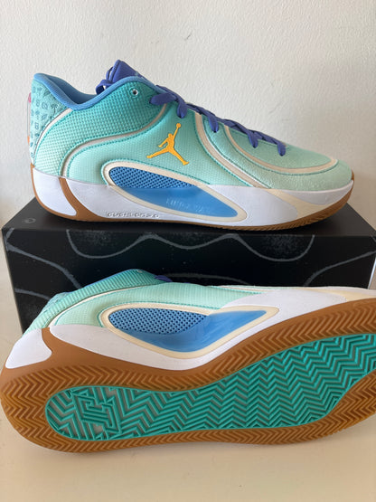 Nike Jordan Tatum 4, in weiß/türkis/blau, Größe wählbar