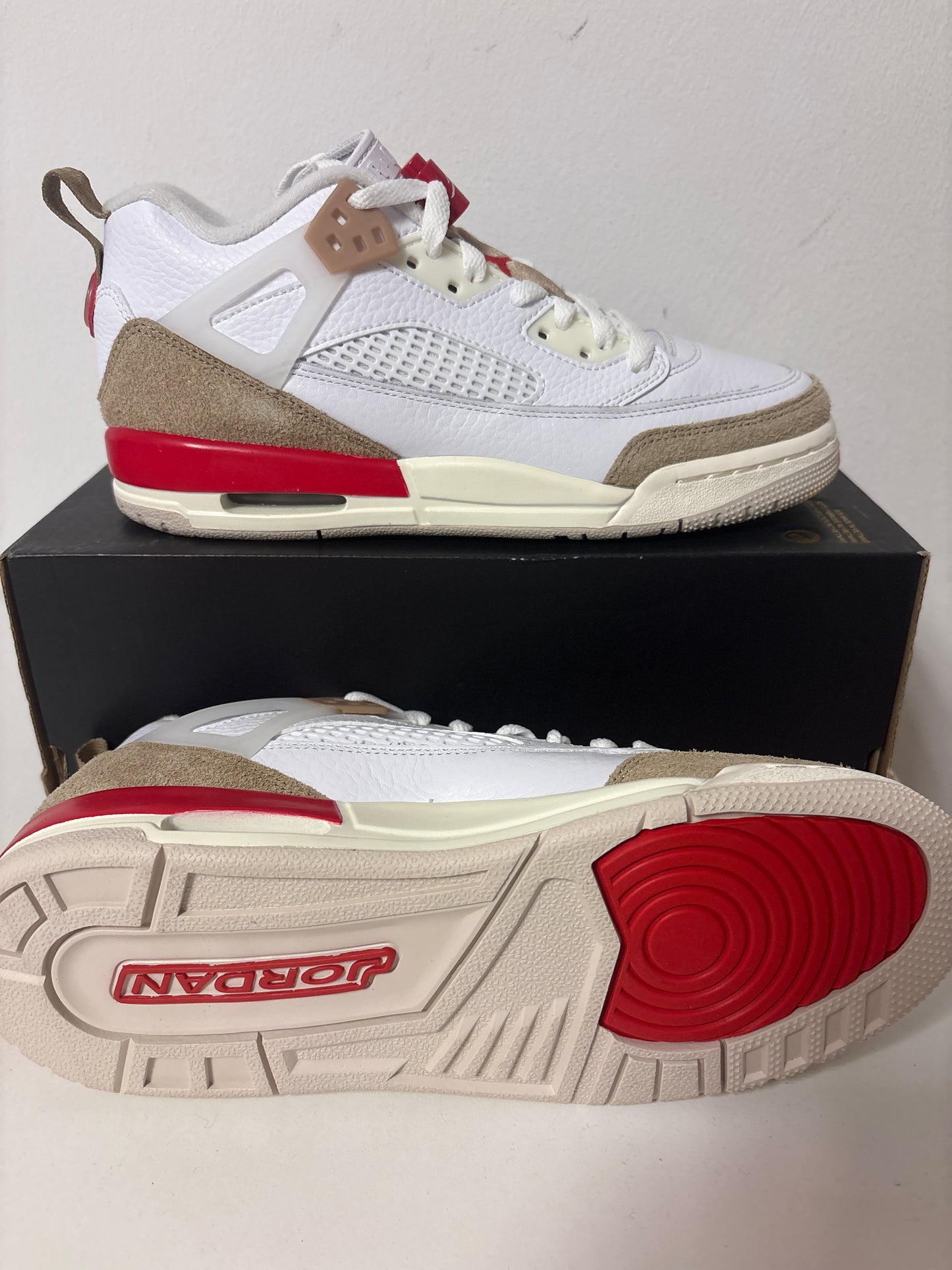 Nike Jordan Spizike Low, in braun/rot/weiss, Größe 40