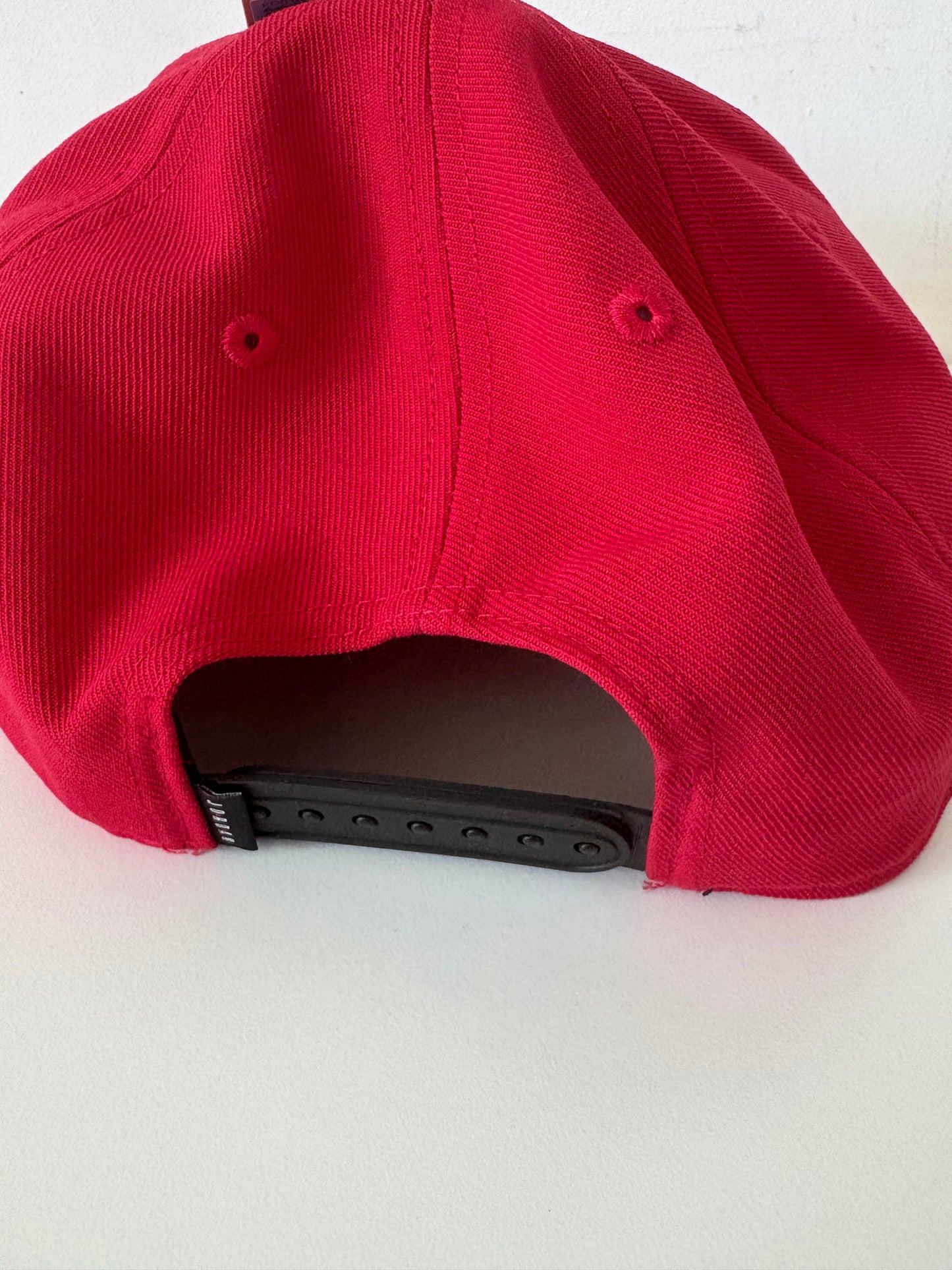 Nike Jordan Cap in rot/schwarz, Größe wählbar