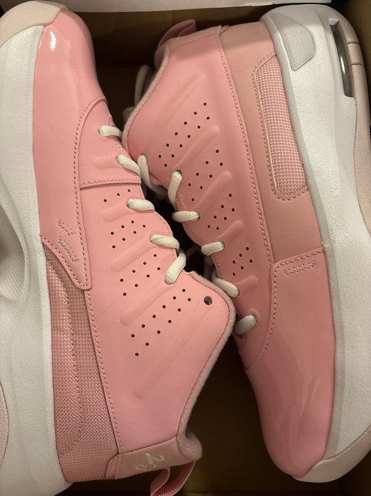 Nike Jordan Max Aura 7, in rosa, Größe 38,5