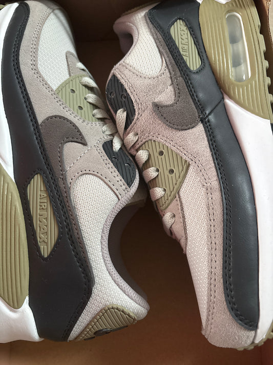 Nike Air Max 90, Größe 40