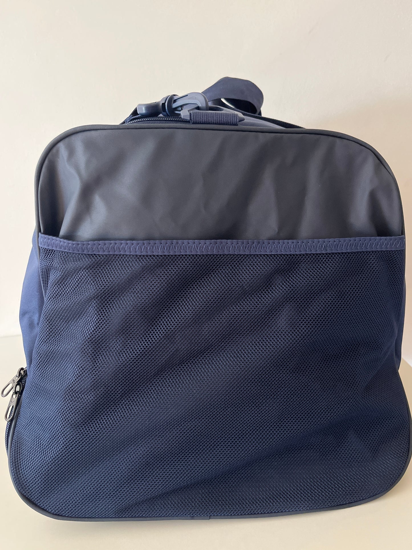 Nike Sporttasche in dunkelblau, 95 Liter