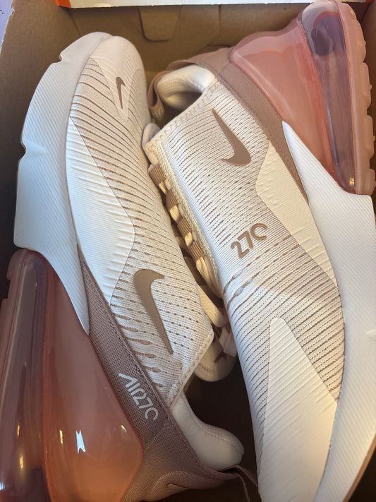 Nike Air Max 270 Größe 43 in altrosa