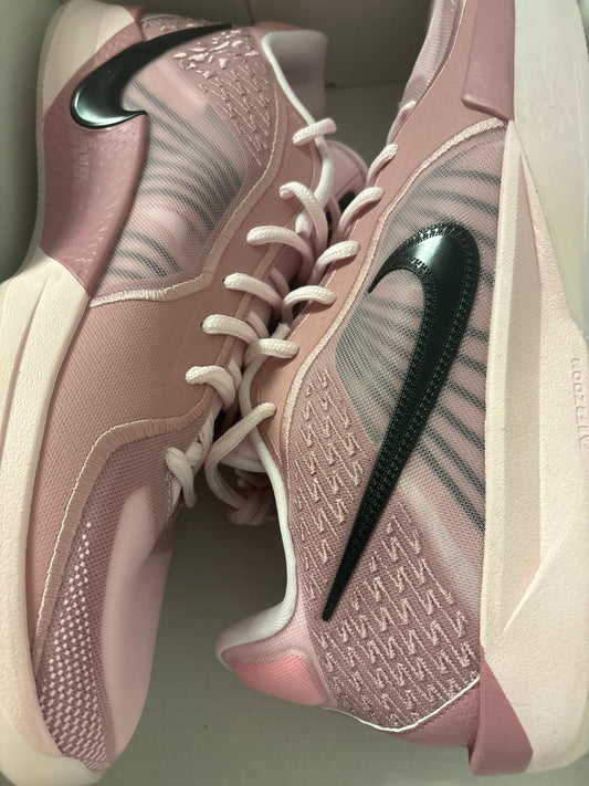 Nike Sabrina 2, in schwarz/altrosa, Größe 47