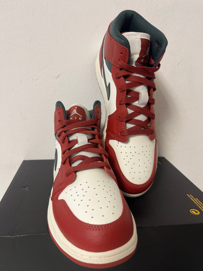 Air Jordan 1 MID rot/schwarz/weiß/dunkelgrün, Größe 40