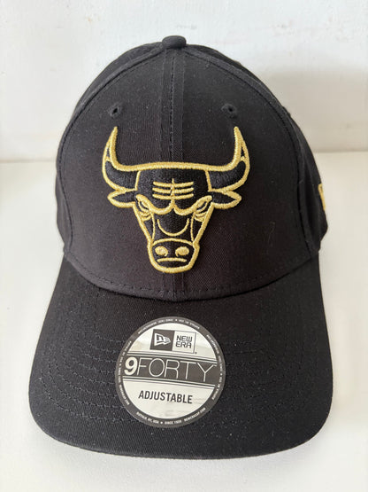 New Era Cap Chicago Bulls in schwarz/gold, Größe verstellbar